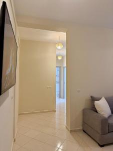 Sunny apartment with balcony for families