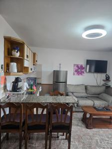 Apartamento las Floritas en las Américas