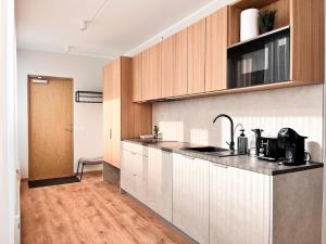 Spacious & Sunny Riverside Apartment in Tartu