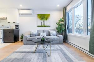 T3 Joliette Suites 10 mins to La Ronde nice , Cozy 3 bedroom longueuil