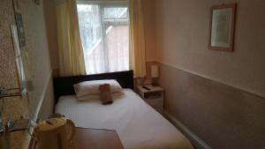 Budget Double Room room in Brampton Guest House