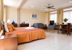 Aparthotel by Hotel Aranjuez