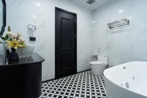 Đại Cồ Việt Hotel Ninh Bình
