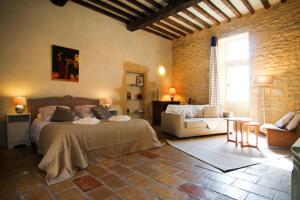 B&B / Chambres d'hotes Mas de la Rivoire B&B : photos des chambres