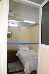 KRNT Retiring Rooms