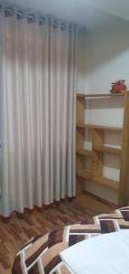3 Bedrooms Airport Close 2 Min Walk, Self Check In