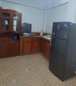 3 Bedrooms Airport Close 2 Min Walk, Self Check In