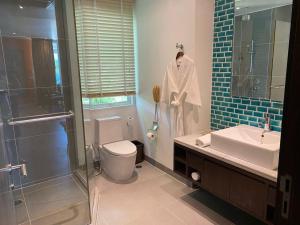 Karon Beachfront Apartment 711