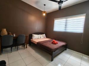 C69 Cocoa Grey Stay, Near KLIA