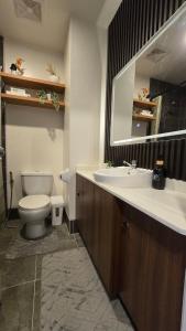 Amani Grand Luxe 26sqm Studio near Airport & Malls
