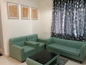 Emerald Service Apartments