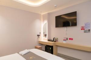 New Sunny Hotel