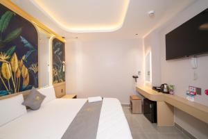 New Sunny Hotel