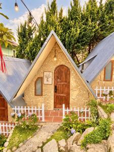 Làng Bungalow - Homestay Sân Vườn Đà Lạt