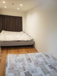 1 minute walk Shin-Imamiya Station house Private