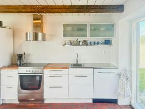 Secluded farm with sea views near Brantevik
