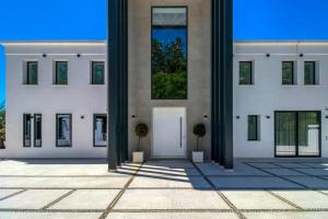 Modern and designed villa in Benalmadena