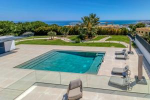 Modern and designed villa in Benalmadena