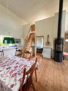 Charming house on Vaddo with views and decks