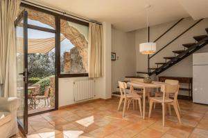 Cozy Apartment in Volcanic Valley near Girona