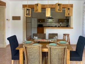 Family villa with pool in Javea