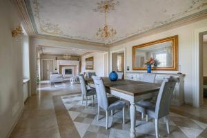 Pool villa in the Piedmontese hills since 1760