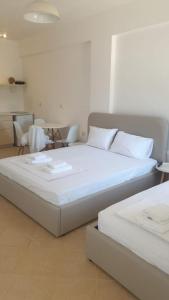 WhiteHeart Apartments