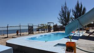 Villa avec piscine privée sur la plage situé sur la presquile de majunga