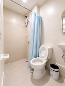 Bossa 10 Floor Unit 20 by Kyle
