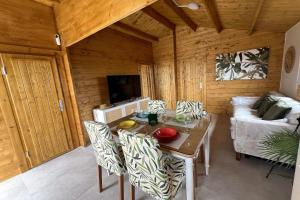 Finca Buenos Aires B Casita de madera a estrenar