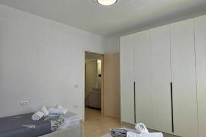 Sea View Apartment in Durres Beach 100 - Happy Rentals