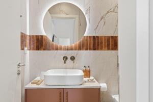 Hospi Living Empire Suites