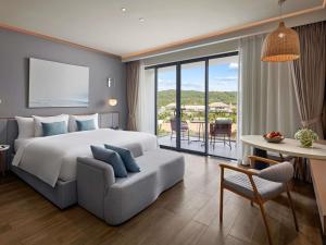 Premier Residences Phu Quoc Emerald Bay Managed by Accor