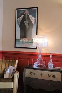 Hotels The Originals Boutique, Hotel Normandie, Auxerre : photos des chambres