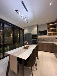 Chateau Lumiere KBP