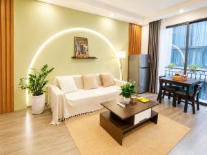 Halo Homestay