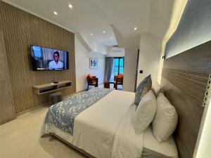 Crown Beach Hotel Seychelles