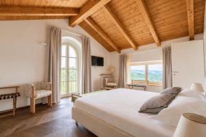 Valgaia Suites