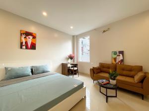Nhu House