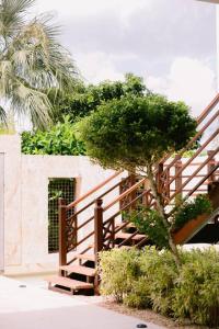 Luxury 9-BR Villa in Juanillo Private Beach