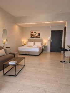 Azure Suites - Sea View Apartments