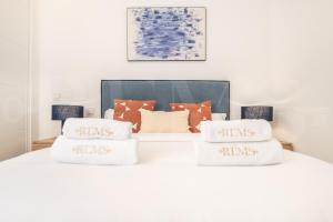 Chic Gem Rooftop terrace with BBQ REMS