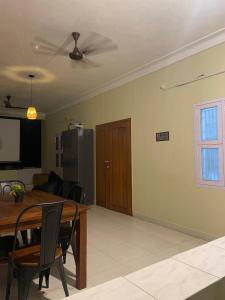 The Circle Hostel - Velachery, Chennai