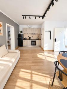 3H Central Residence