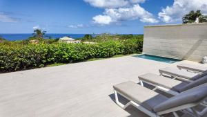 Westmoreland Modern sea View Villa with pool