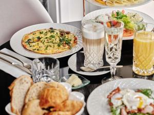 The Crown Krakow Center - Handwritten Collection ACCOR