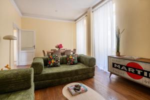 Magnolia vatican apartment