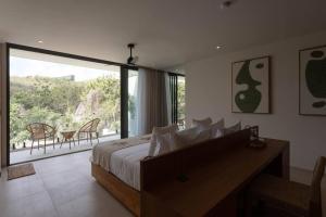 NEW Modern 4BR Villa for Groups