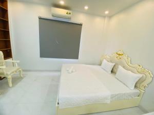Khách Sạn AURA MOTEL