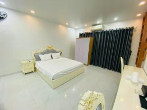 Khách Sạn AURA MOTEL